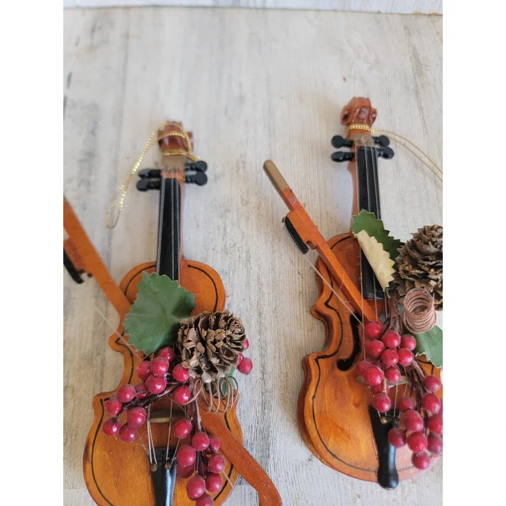 Vintage violin bow cranberry pine cone ornament Xmas wooden set home Cello